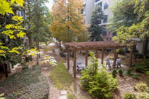 The Safari Atlanta Apartment Exterior photo